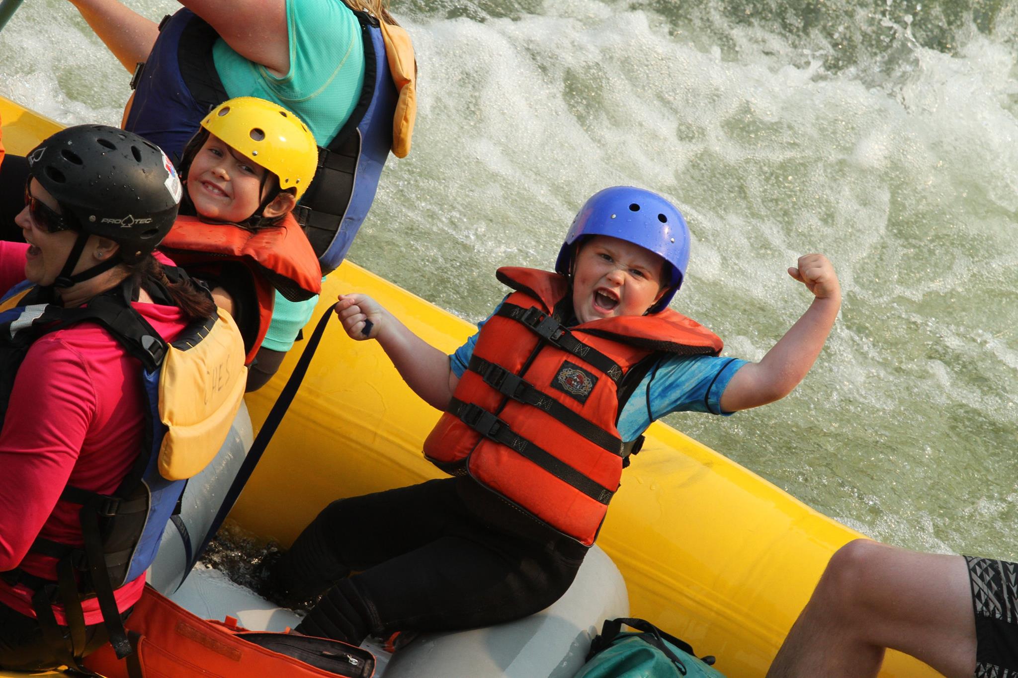 Family rafting trip in Montana 